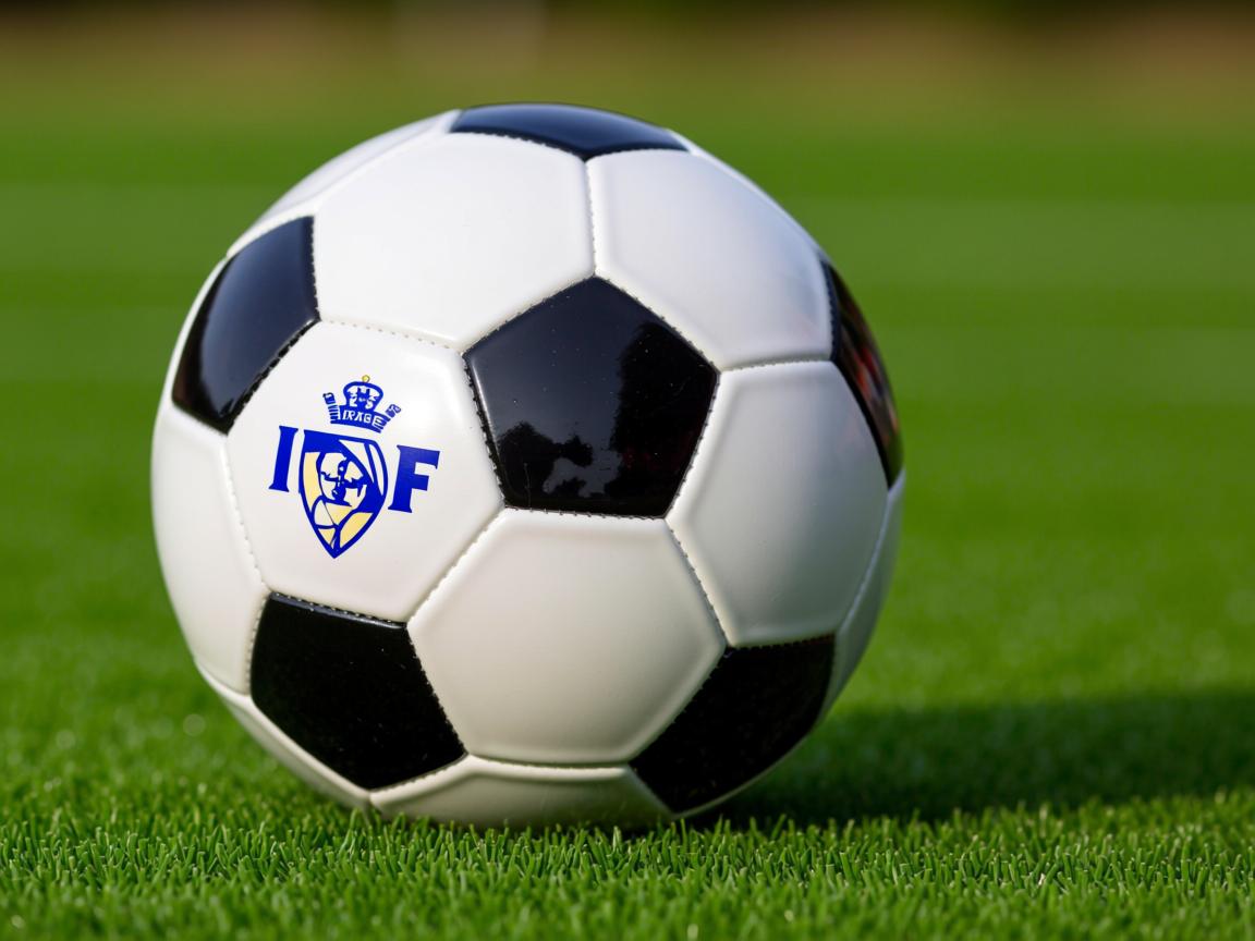 开云ky官网-“高新体育中心：篮球选手拼尽全力，赛场高潮迭起”  第2张